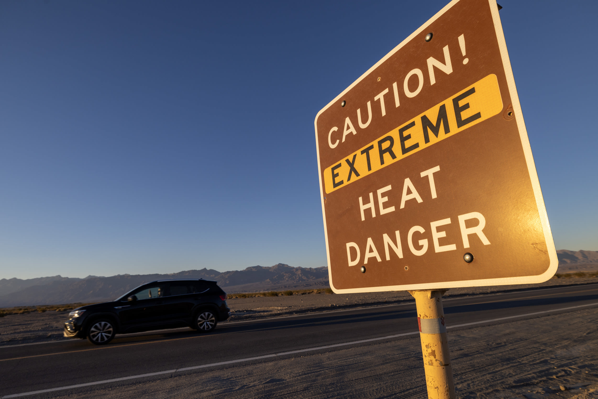 Hot weather warnings, advisories issued for six states: "Excessive heat"