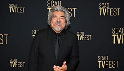 George Lopez walks off stage early at Eagle Mountain Casino due to heckling