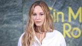 Jennifer Lawrence's Super-Wide Belt Is Serving 2002