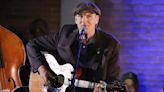 James Taylor bringing tour to Simmons Bank Arena