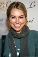 Sarah Carter