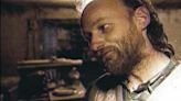 Canadian serial killer Robert Pickton, known for bringing victims to pig farm, dead after prison assault