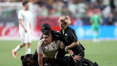 What happened to Tottenham star Rodrigo Bentancur as Mexico vs Uruguay clash ends in chaos