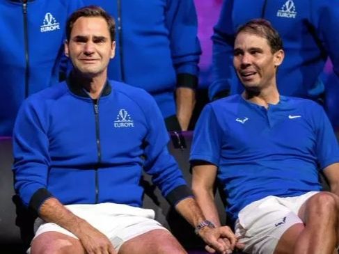 Roger Federer has iconic teary photo of him and Rafael Nadal framed at home