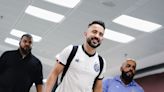 'Noite que nunca esquecerei', posta Everton Ribeiro após reencontro com Flamengo no Maracanã