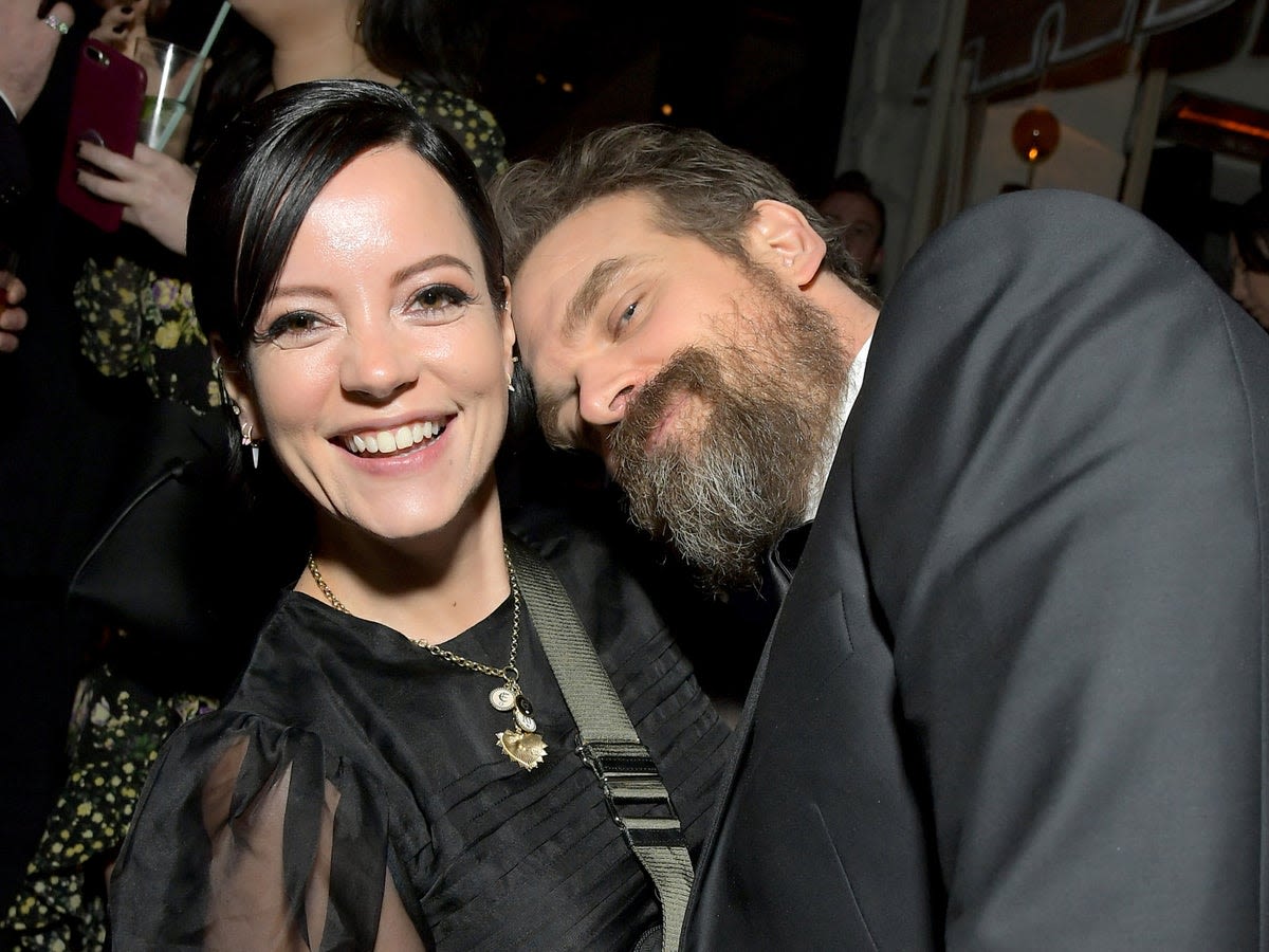 David Harbour makes surprise cameo on Lily Allen podcast