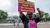 Poll: Plurality of Americans say they support Biden's student loan forgiveness plan