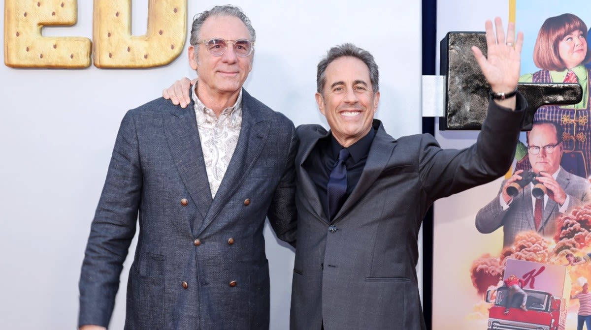 Jerry Seinfeld Has Mini 'Seinfeld' Reunion on 'Unfrosted' Red Carpet