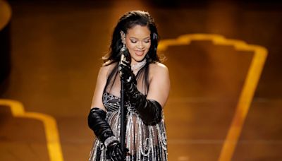 A resurfaced Rihanna tweet from 2010 is drawing ire | The Mary Sue