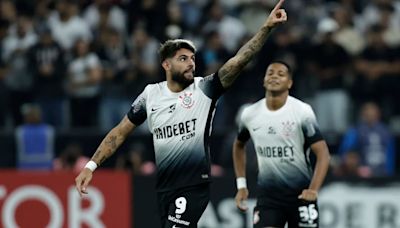 4-0. Corinthians apea a Argentinos Juniors y se jugará el pase a octavos ante Racing