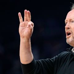 Suns hire Budenholzer, 5-year $50 deal