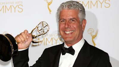 Anthony Bourdain's Secret For Restaurant-Quality Vegetables