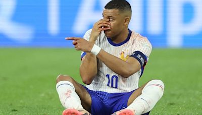 Kylian Mbappé to play in mask at Euros after France star sustains broken nose