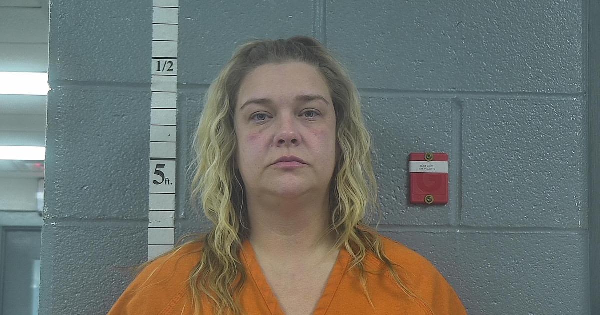 Nurse in the Bullitt County jail charged with drug trafficking