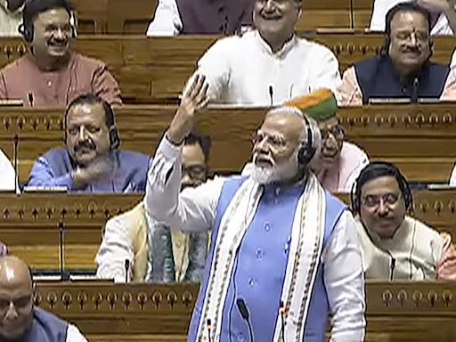 Congress says Prime Minister Modi’s ‘jibe at Hamid Ansari’ broke all parliamentary norms