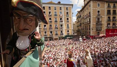 San Fermín 2024 | La Comparsa de Gigantes y Cabezudos se deja querer en una emocionante despedida