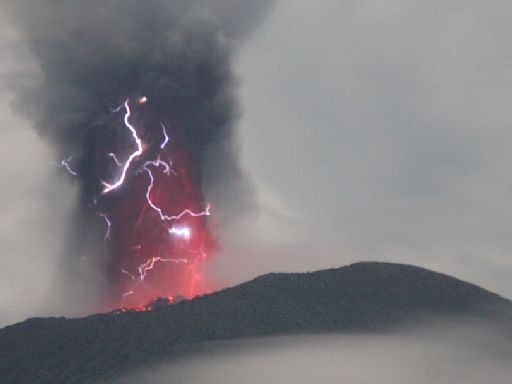 全球火山活動熱烈 印尼、菲律賓、夏威夷都噴發