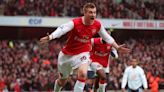 Nicklas Bendtner, ex jogador do Arsenal, tem uma adega com 50 mil garrafas e gastou uma fortuna em vinhos