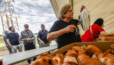 Bollu para todos, con sol y calor en las fiestas de Fitoria