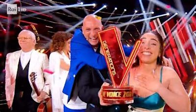 The Voice Generations 2024, pagelle finale e vincitore/ Gino e Noemi al top, Soul-Food Vocalist che talento!