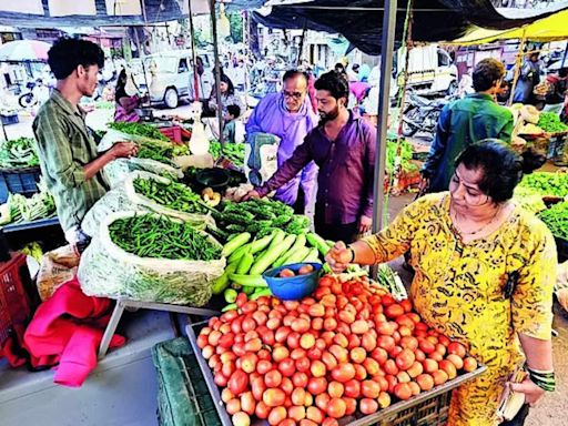 Vegetable prices surge due to poor rain affecting harvest | Kolhapur News - Times of India