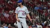 Mets to cut Jorge López after reliever throws glove into stands following ejection