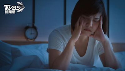 睡不著怎麼辦？專家曝5大「助眠營養素」 3行為睡前千萬別做