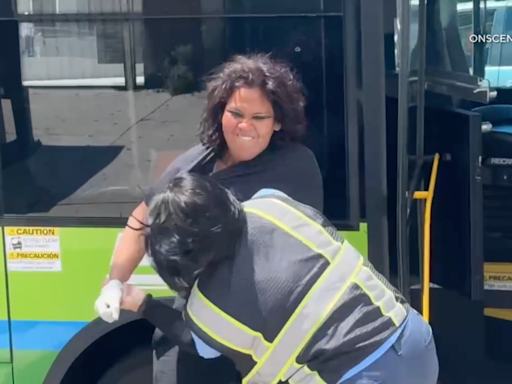 Bus driver violently attacked by homeless woman in Los Angeles