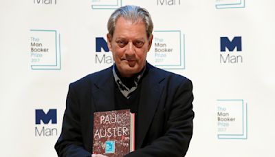 El escritor Paul Auster muere a los 77 años