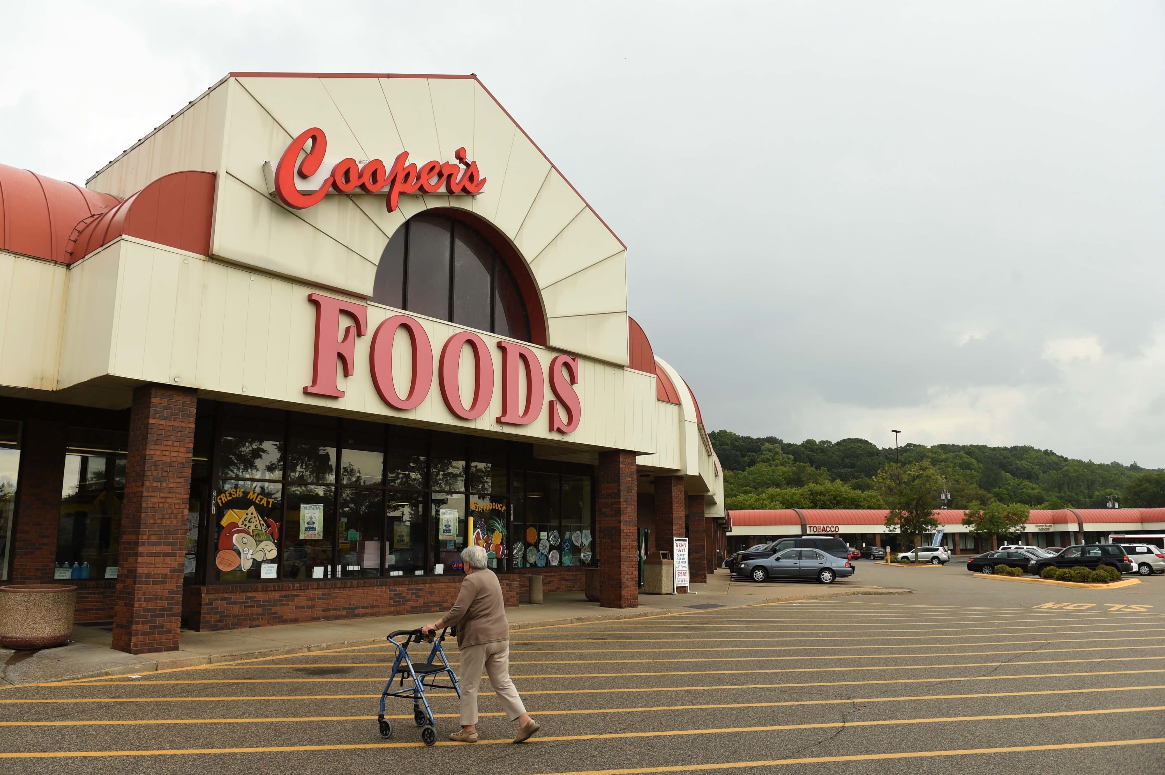 Cooper’s Foods to close West Seventh Street store in St. Paul, the family-run grocer’s last location