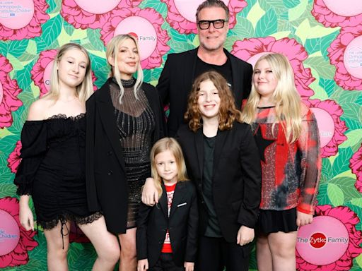 Tori Spelling’s 5 Kids Watched Her Get Her Stomach Pierced on Mother’s Day
