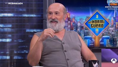 Javier Cámara habla en ‘El Hormiguero’ sobre la ELA, el tipo de esclerosis que padece su personaje en ‘Rapa’: “Hemos mirado a la enfermedad por un agujerito, la realidad es mucho más cruel”