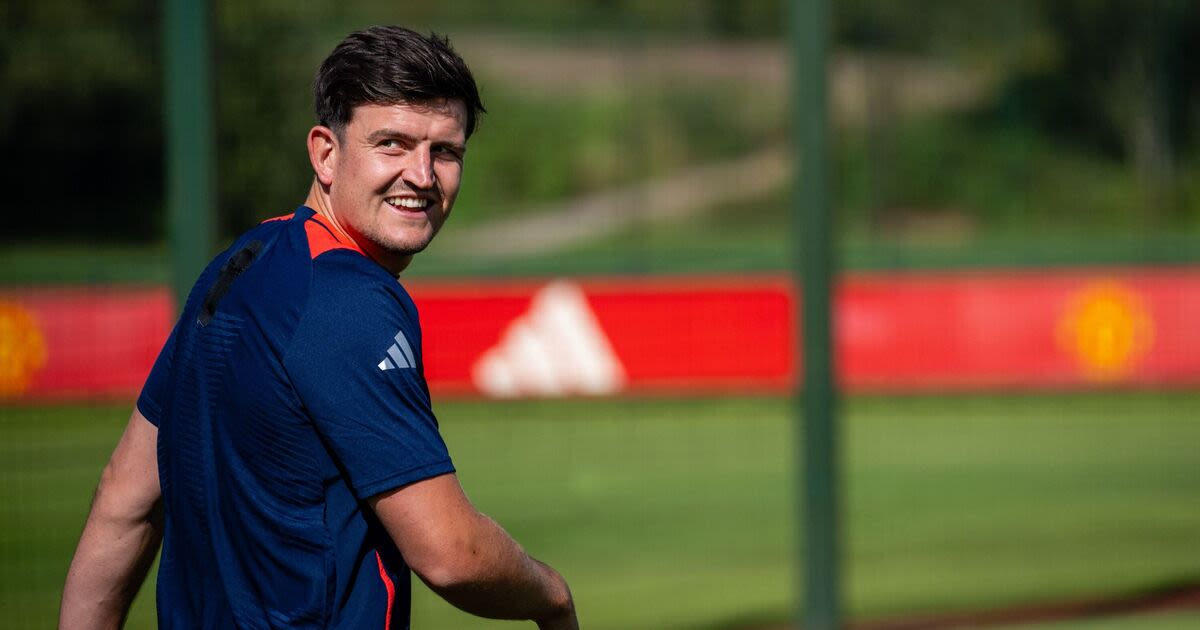 Man Utd make decision on selling Harry Maguire as Ten Hag pursues two defenders