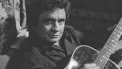 Johnny Cash revive en el tesoro exhumado de 'Songwriter'