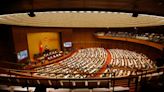 Vietnam lawmakers to hold extraordinary meeting on personnel issues