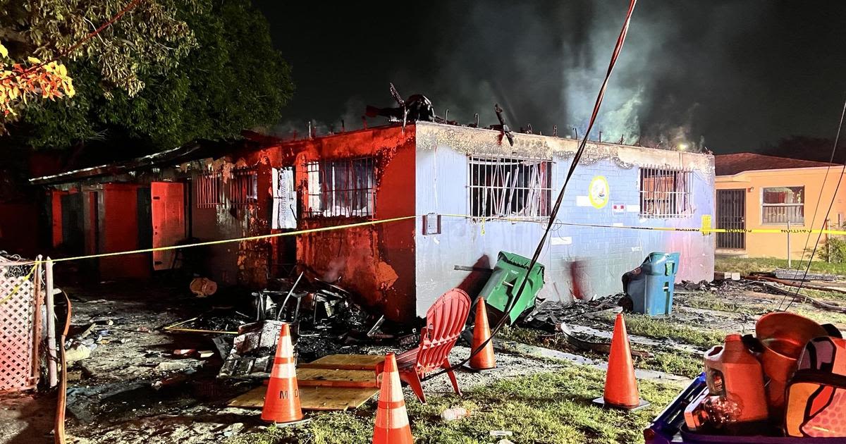 Four unit residential building in Miami destroyed by early morning fire