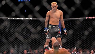 UFC Urged to Pull 'Switcheroo' and Book Nick Diaz vs. Tony Ferguson in Abu Dhabi
