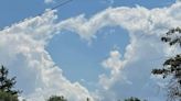 Woman captures stunning shot of cloud shaped like a heart | FOX 28 Spokane