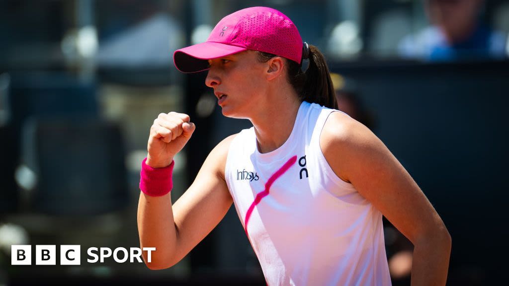 Italian Open: Iga Swiatek beats Madison Keys to reach semi-finals