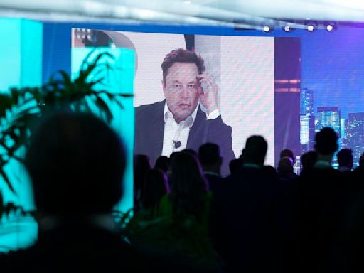 Column: Who elected Elon Musk our arbiter of social norms?
