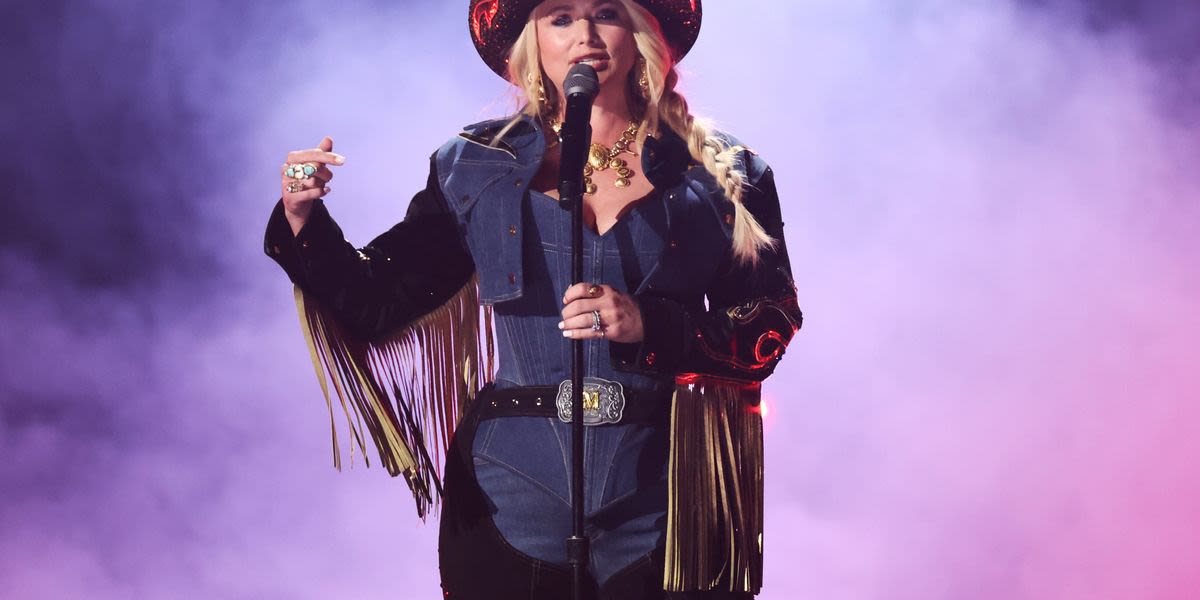 Miranda Lambert Says You Can Fight At Her Shows — Just Not During A Slow Song