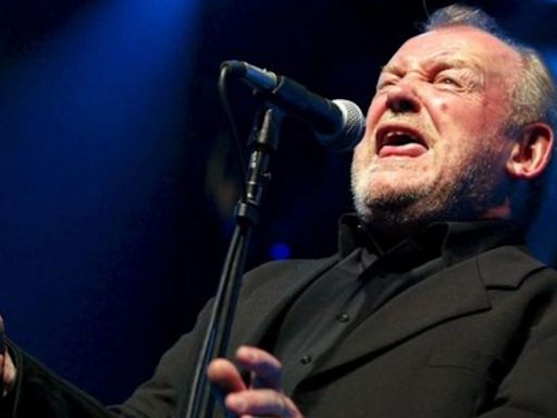 Joe Cocker: la voz blanca del soul cumpliría 80 años