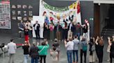 Personas sordas reclaman en el Parlamento de Navarra que se protejan y promocionen las lenguas de signos