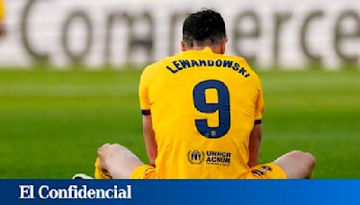 El contrato de Lewandowski explota en la cara del Barça y de Laporta por cebar a su exsocio