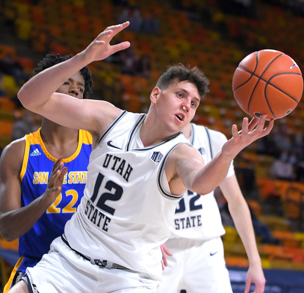 Michigan State basketball transfer vows to do ‘dirty work’ while providing boost at center