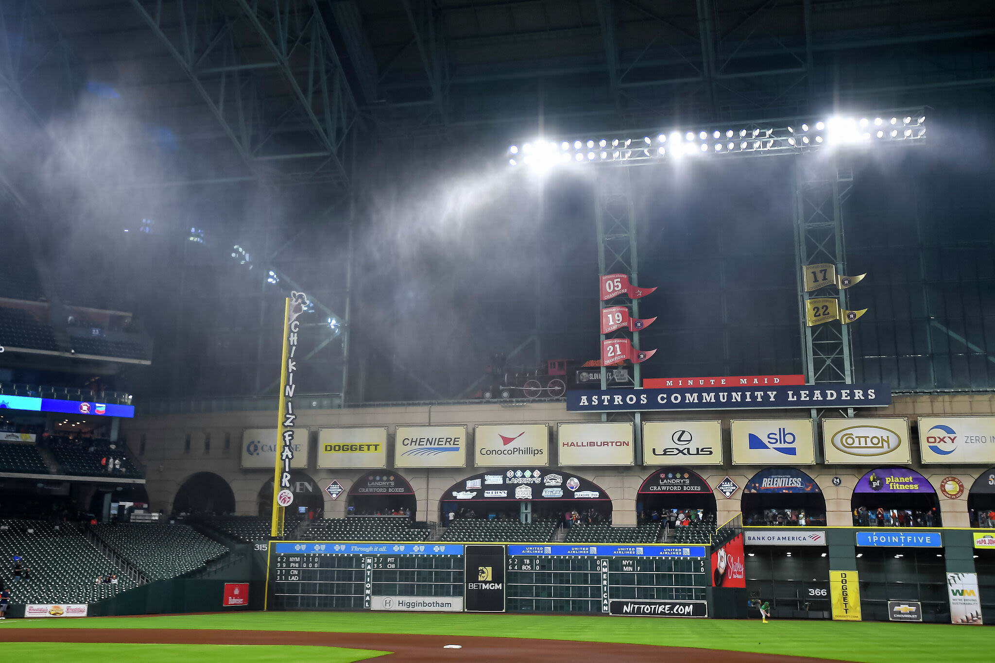 Water pours through Minute Maid Park's roof but the game goes on