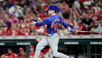 Cubs pound out 17 hits in 13-4 rout of Reds
