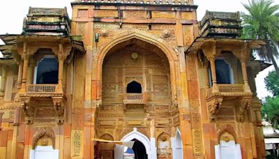 Uttar Pradesh to revive heritage sites as luxury hotels - ET TravelWorld
