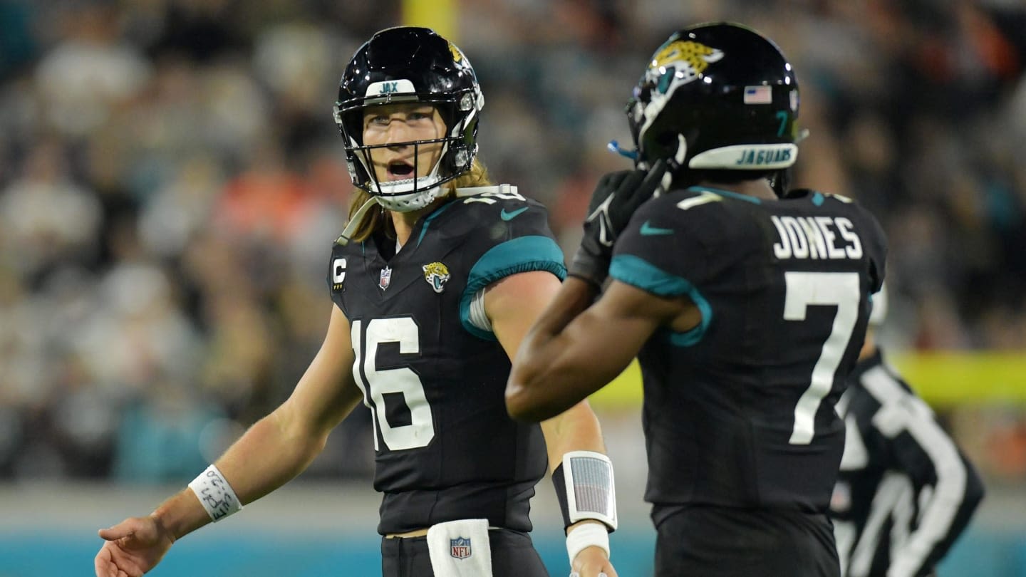 PFF: Extending Trevor Lawrence Was the Jaguars' Best Offseason Move