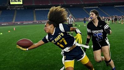 Sixth-grader Kaileigh Patterson comes up clutch for St. Mary’s in girls’ flag football championship game over Leominster - The Boston Globe